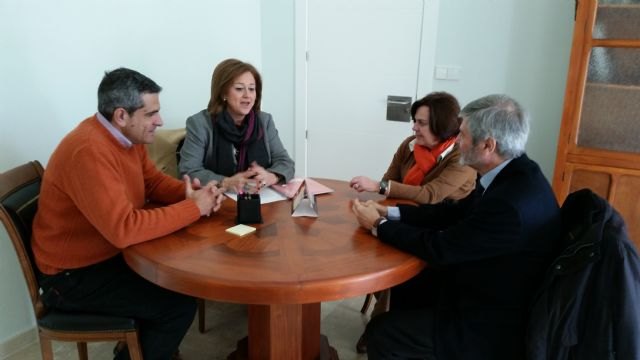 Cultura colabora en la reorganización del Archivo Municipal de Campos del Río