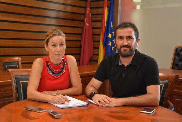 Juan Luis Soto Burillo visita el Ayuntamiento de Campos del Río para interesarse por la seguridad en el municipio