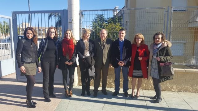 Familia financia 15 plazas en la residencia para personas mayores de Campos del Río
