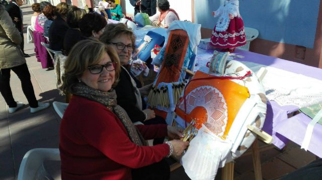 Éxito de participación en el III Encuentro de Bolillos