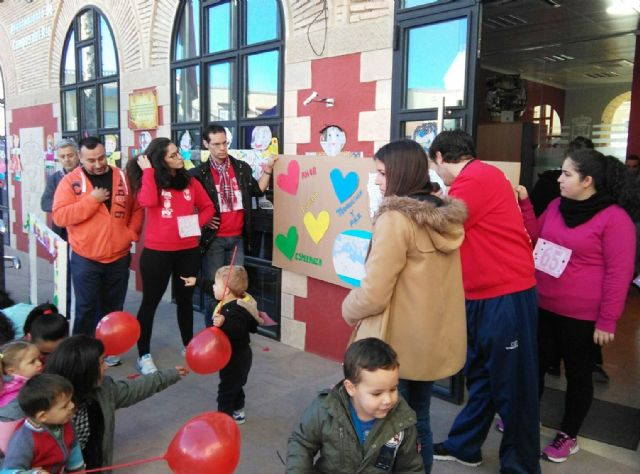 Éxito de participación en la celebración del Día del Niño con una multitudinaria Marcha Solidaria en Campos del Río