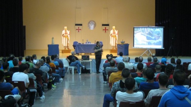 Comienzan las Jornadas Culturales Templario Jumillanas en el Centro Penitenciario de Campos del Río